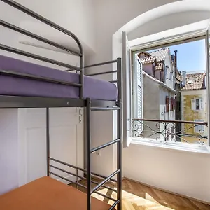 Hostal Downtown, Split
