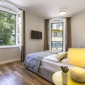 4* Gasthuis Piano Nobile